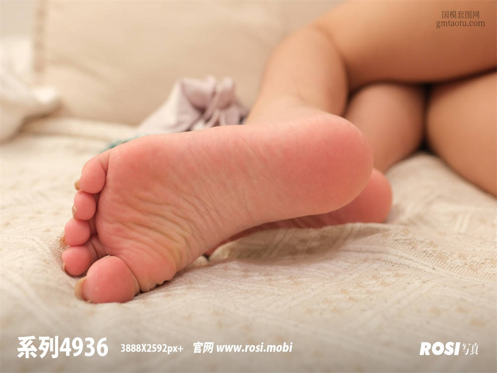 [ROSI写真]2025.06.10 NO.4936[98+1P173MB]